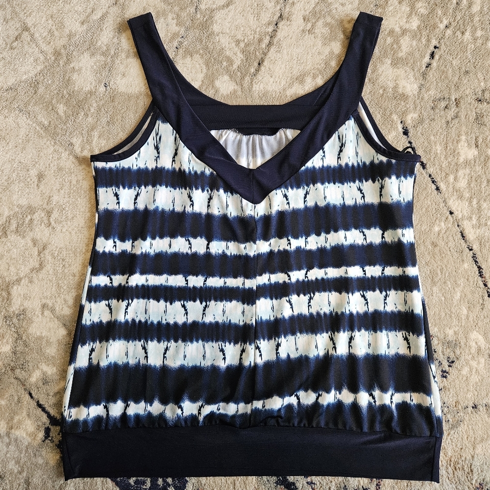 Straps summer navy top